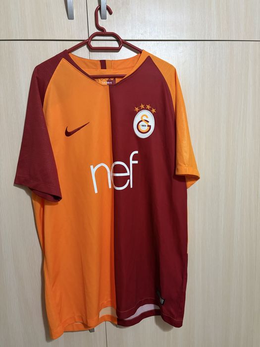 Оригинална тениска на Galatasaray