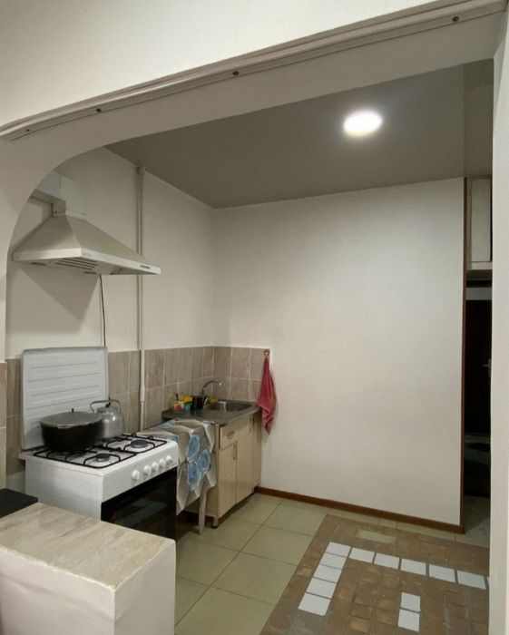 Срочно сдается в аренду квартира Селхоз орен Авер 1+2/4/4  с обстанов