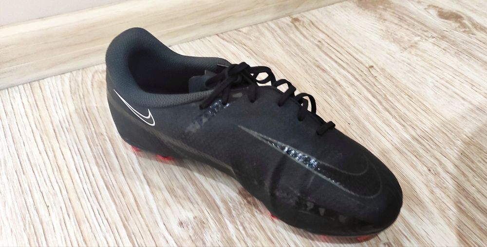 Nike Phantom GT2 Academy FG/MG Junior