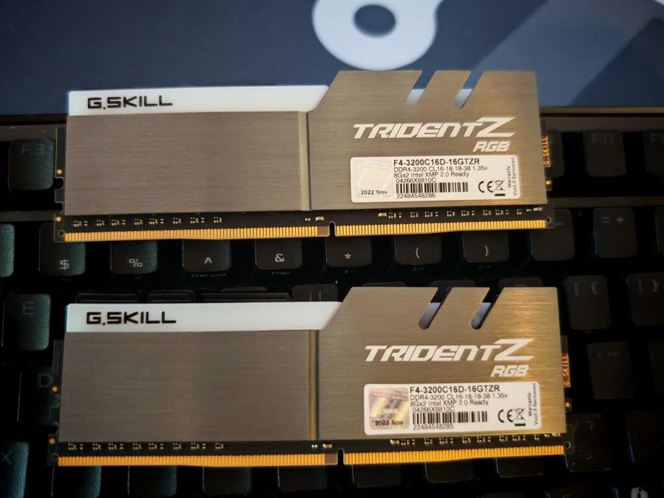 Рам памет G.SKILL Trident Z RGB 16GB (2x8GB) DDR4 3200MHz