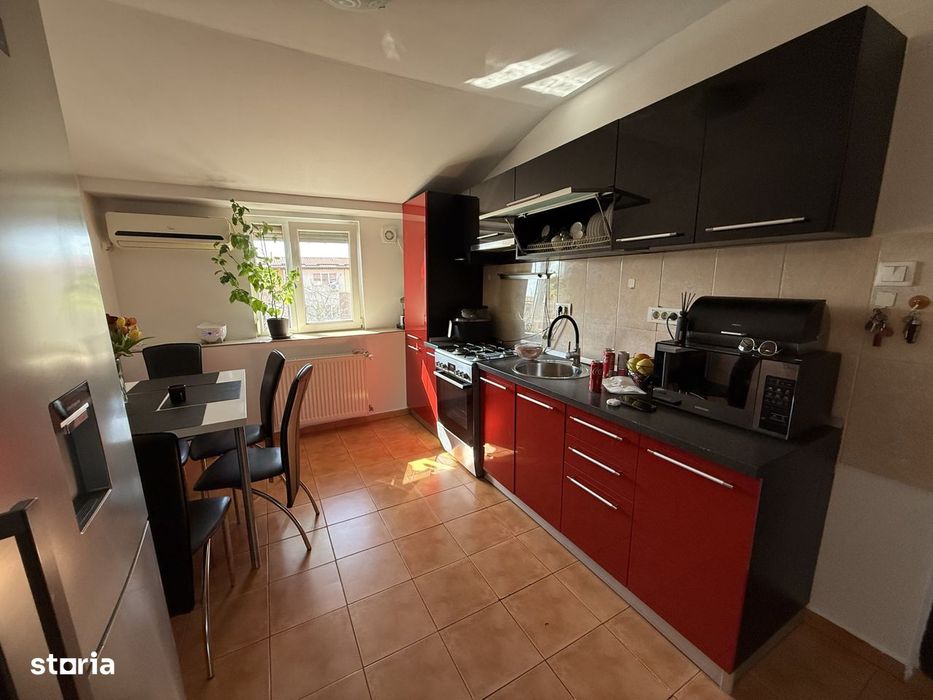 Apartament spatios, 2 camere, decomandat, 54 mp utili - Sagului