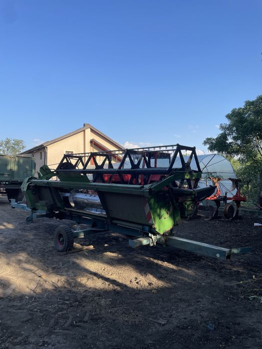 Combina john deere 1075