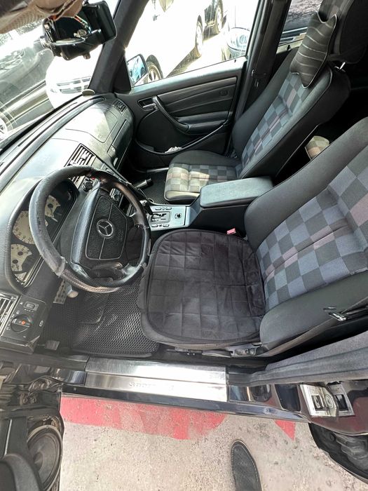 Срочно !!! W202 MERCEDES