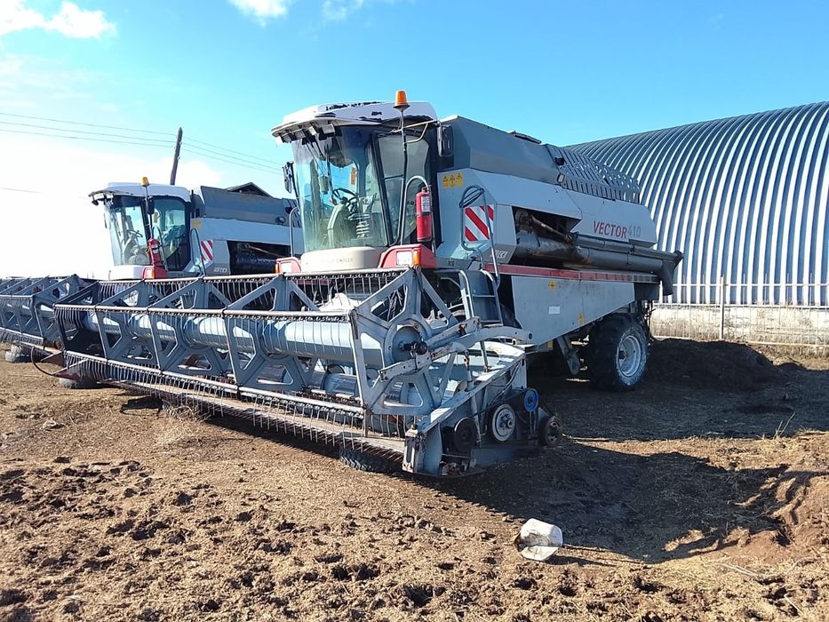 Комбай Вектор 410