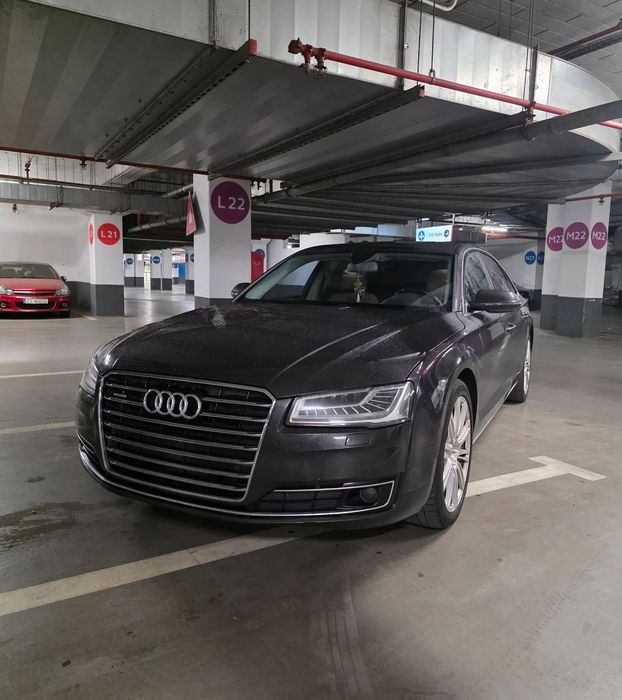 Audi A8 Accept schimburi
