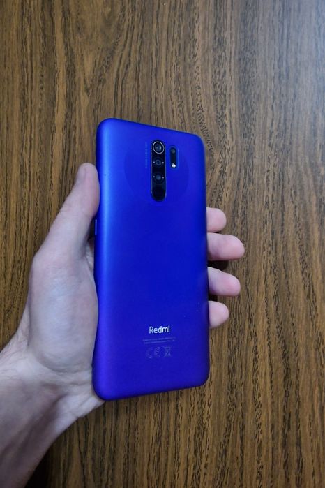 Продам Redmi 9 3/32