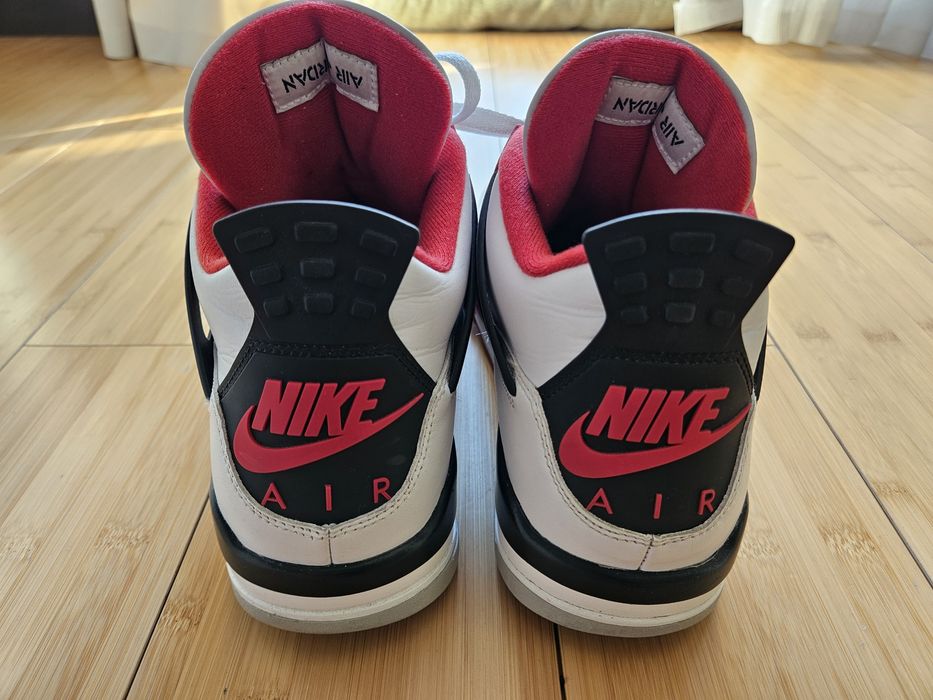Jordan 4 fire red 46 EU 2020 cu factura si legit check