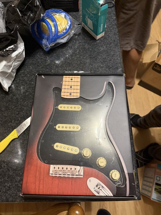 Battipenna Precablat Fender Pure Vintage '59 Stratocaster SSS Black - Nou