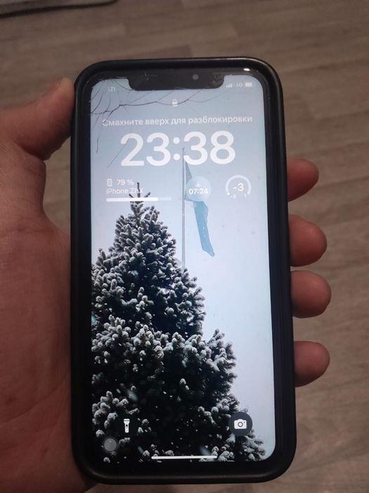 iPhone 11 продам