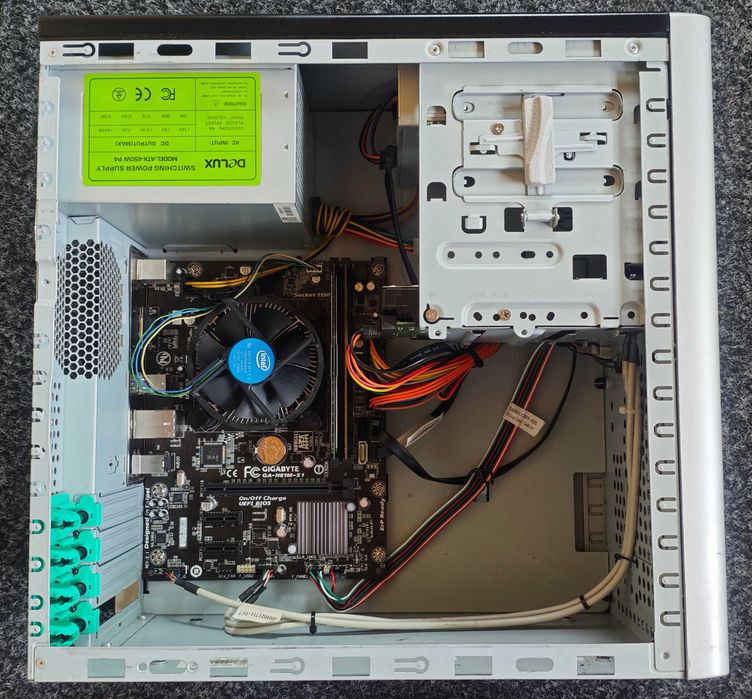 Unitate PC desktop