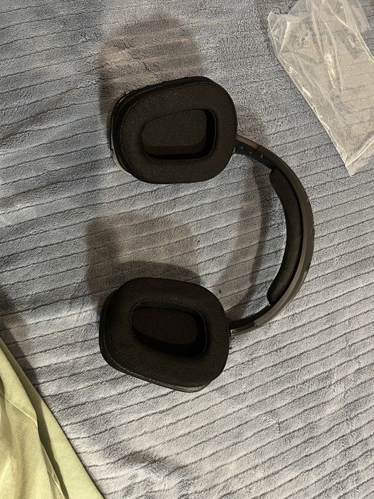 Casti de gaming Logitech G935 cu bureti noi