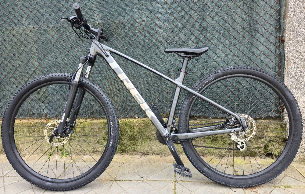 Trek Marlin 5 29 M/L размер 2х8 скорости Хидравлични дискови