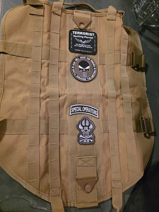 Тактическа K9 жилетка MOLLE за работно куче - НОВА + 4 нашивки