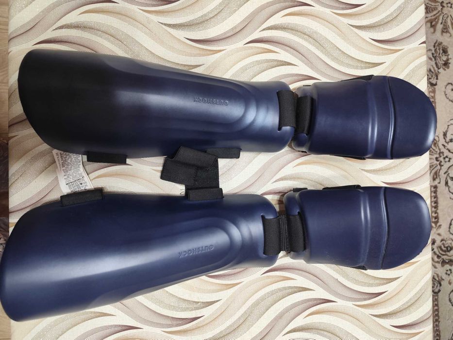 Комплект протектори за крака