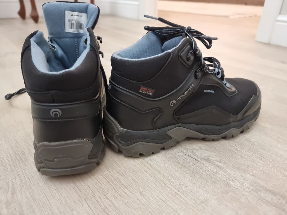 Ботинки унисекс спортивные OUTVENTURE