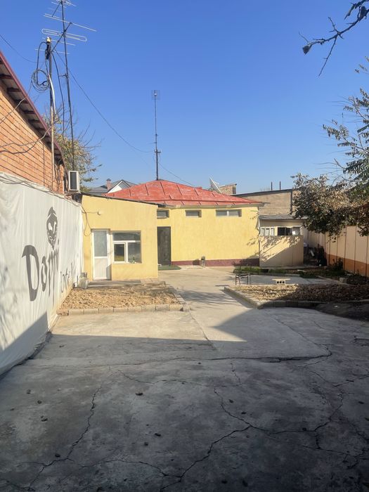 Сдается участок под гостиницу или хостел или общежитие для студентов.