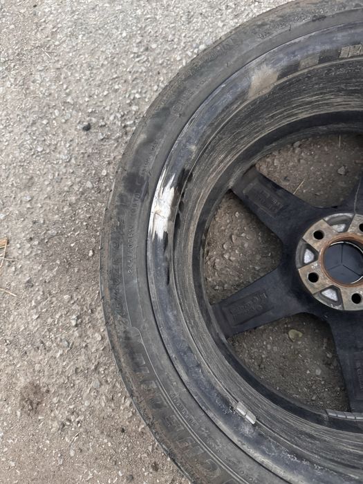 Джанти с гуми 19 за Мерцедес