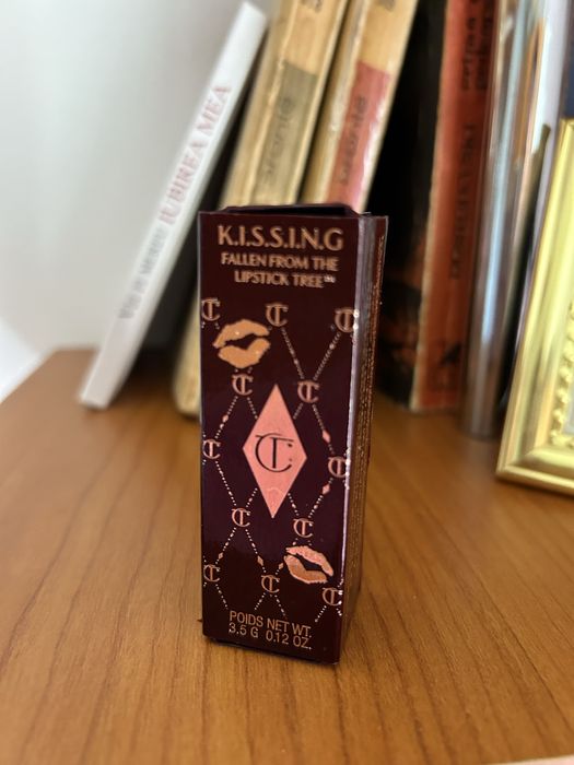 Ruj Charlotte Tilbury Chic Pink