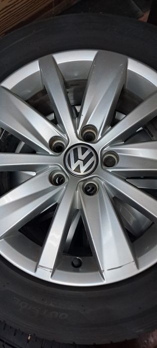 Vând jante aliaj R16 cu anvelope de vara Hankook – DOT 0621
Vând jante