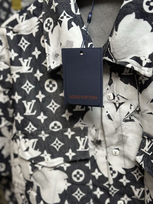 Compleu Louis Vuitton new model