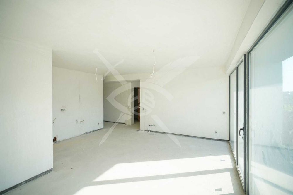 Четиристаен апартамент в кв. Горубляне № 92676