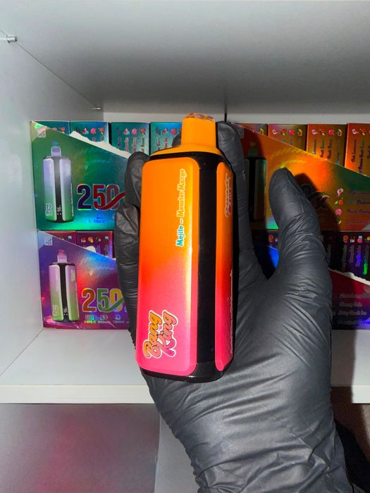 Vape 250.000 Puffs 4 Arome Reincarcabil Display