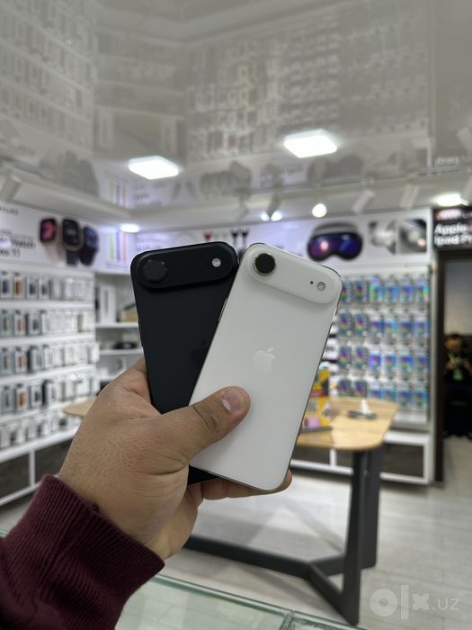 Iphone air black & gold
