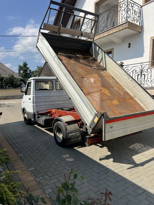 Iveco daily 35C10  Basculabil trilateral