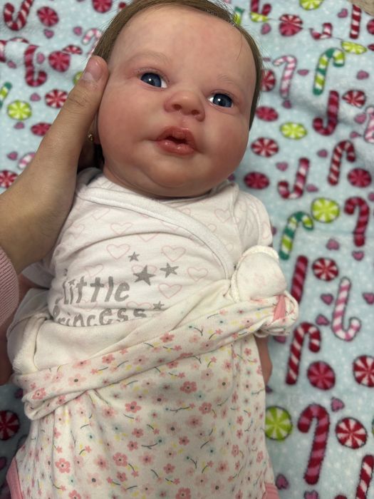 Bebelus reborn pictat manual