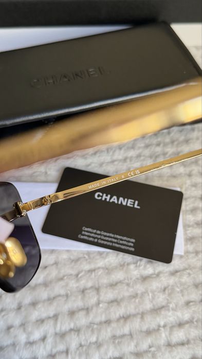 Очки от солнца Chanel