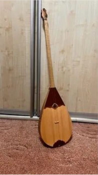 Отдам бесплатно домбыру