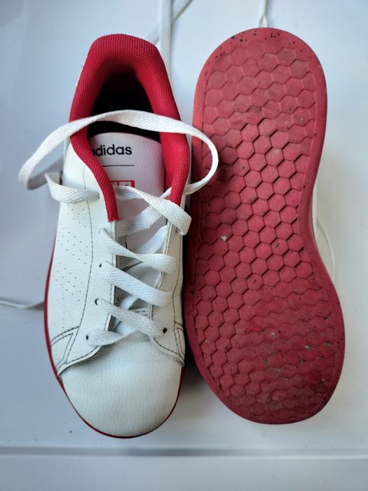 Vand adidasi Adidas, ghete Geox cu dinozauri, 50 Ron perechea, Nr 31