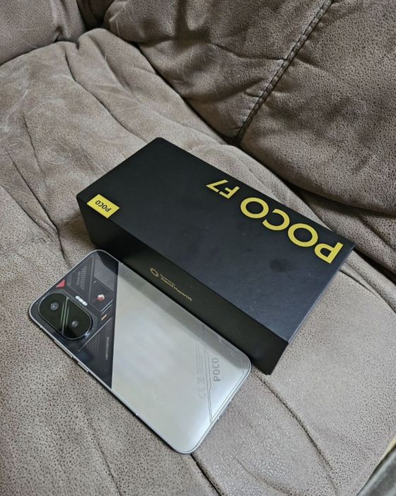 Poco F7 12/512..