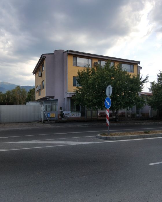 Продава се Промишлена сграда в Дупница - 2800 кв.м за 656 €/кв.м - Снимка #4