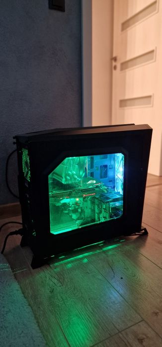 PC Gaming i7-7700, GTX 1070 8GB, 16GB RAM, NVMe