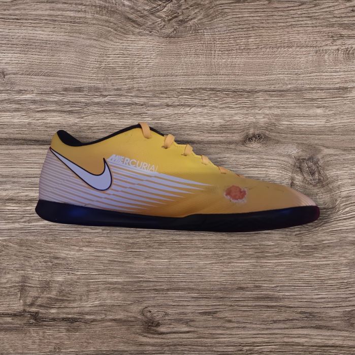 Nike Mercurial pantofi de fotbal