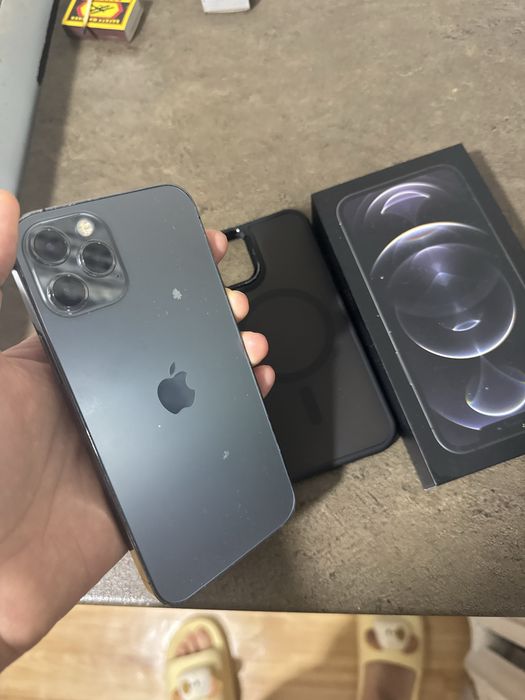 iPhone 12 Pro 256gb В идеале