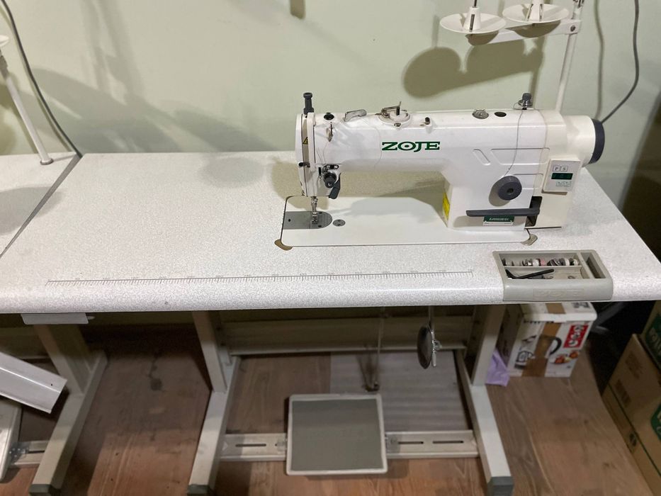 ZOJE tikuv mashinasi sotiladi