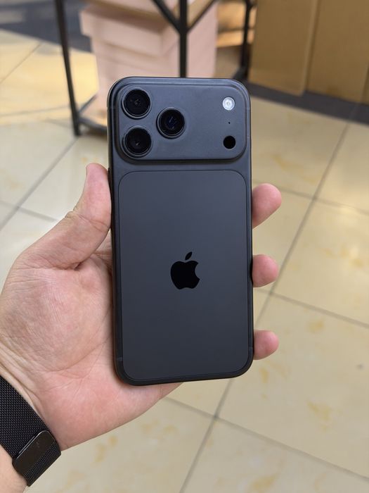 Iphone 17 pro max black limited edition srochno