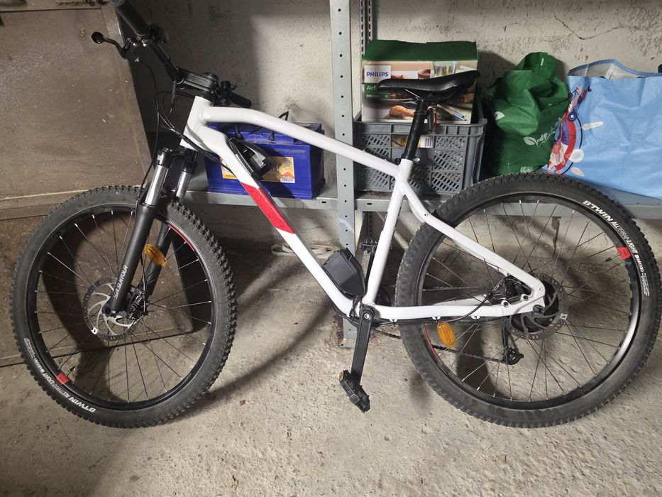 Vând bicicleta electrica Rockrider E-ST 100 27.5