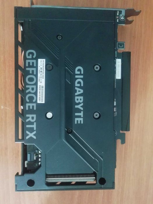 Продам RTX 4060 Gigabyte WINDFORCE