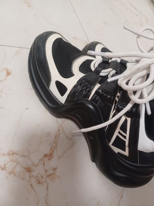 Luis vuitton Archlight Trainer Negru Alb dama originali