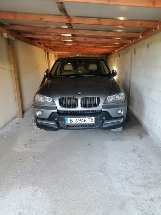 Продавам BMW X5 e 70 2010г.