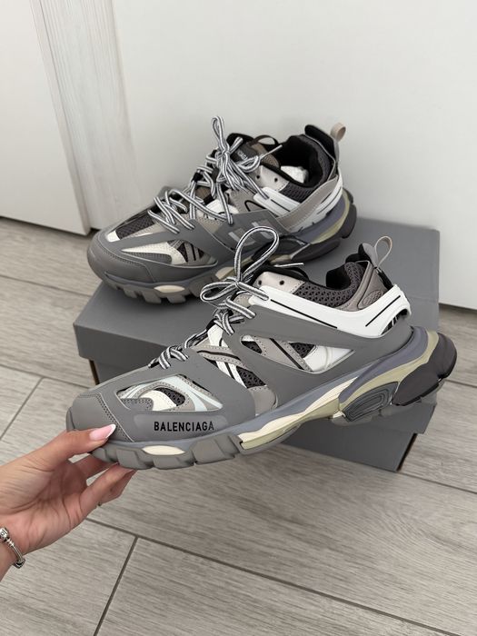 Balenciaga Track