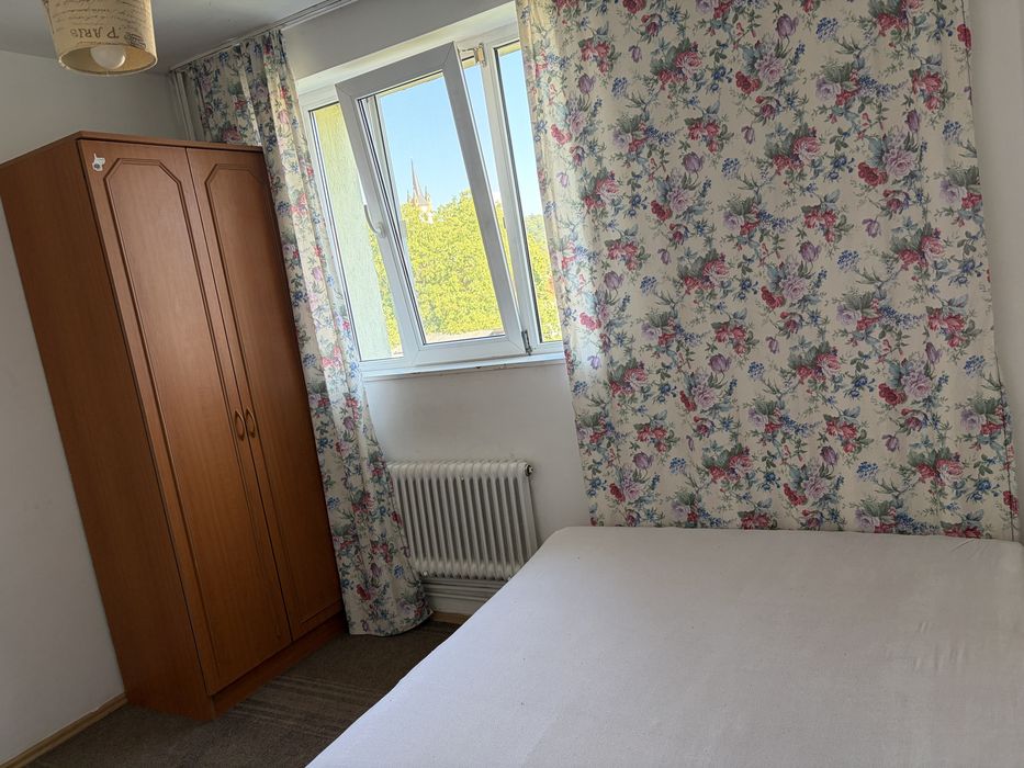 inchiriez apartament
