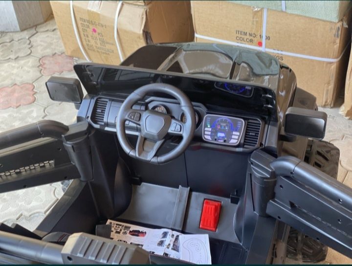 Bollalarni moshinasi  Mercedes Baggi