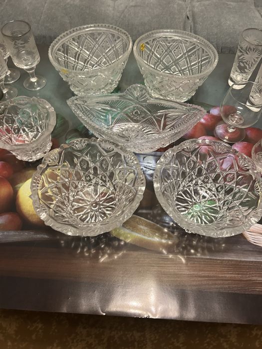 Продается хрустальные вазочки и бокалы