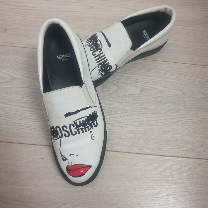 Moschino marimea 36