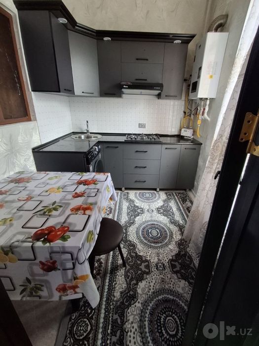 Чиланзарском районе, рядом с метро Новза.