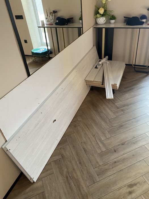 Продам шкаф в хорошем сострянии